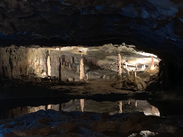 interno delle Grotte di San Beato - photo Credits @isabellaradaelli