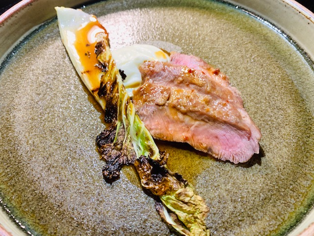 pluma iberica, nduja, burrata e cavolo cinese - Photo Credits @isabellaradaelli