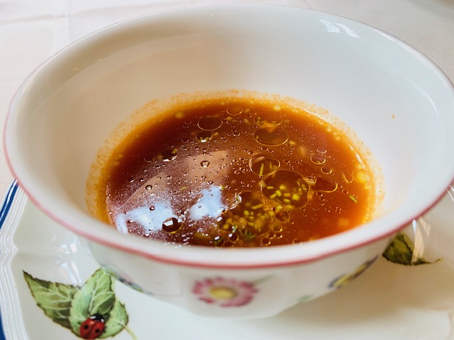consommé di astice-photo credits @isabellaradaelli
