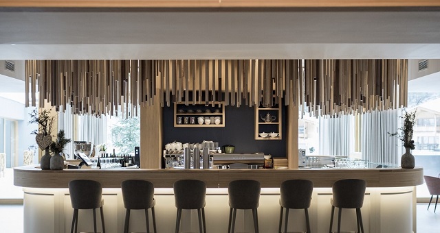 Feuerstein bar - lobby