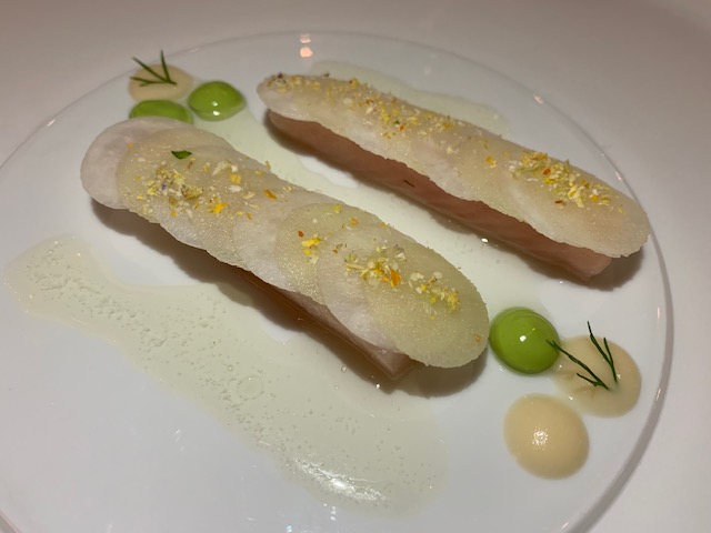 Coregone marinato, cavolo rapa e mela