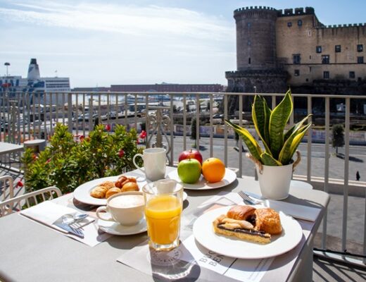 Mercure Napoli Centro Angioino @MimmoTorrese
