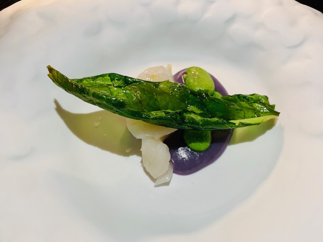 capasanta. bergamotto, fave e patata viola - Photo Credits @isabellaradaelli