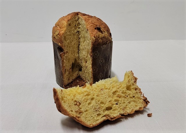 Panettone gorgonzola e cipolla fritta-Castino