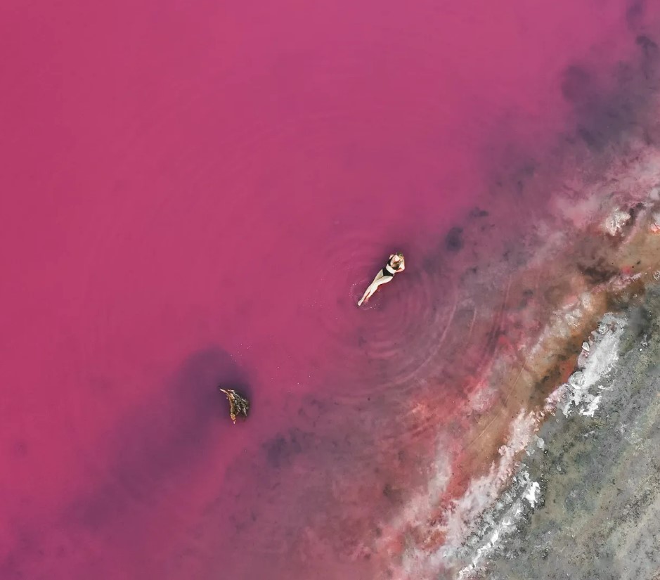 Hutt Lagoon Australia- @IgorFainsteinGetty