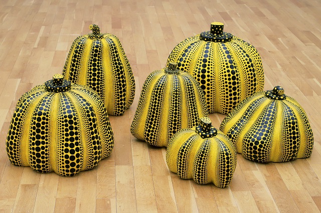 Pumpkins 1998 - 2000 Collezione dell’artista - © YAYOI KUSAMA