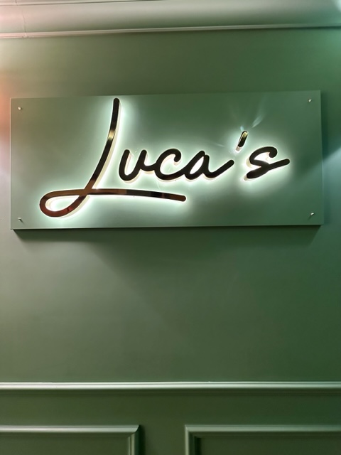 Luca's restaurant