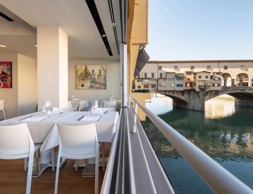 sala con vista Ponte Vecchio - Golden View