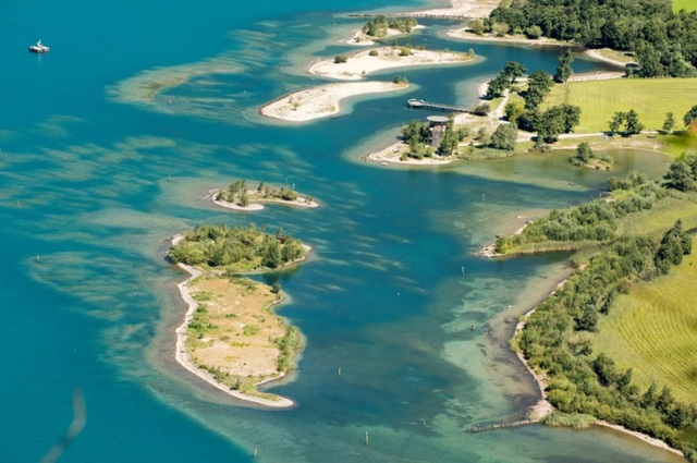 isole balneari Lorelei sul lago Urnersee
