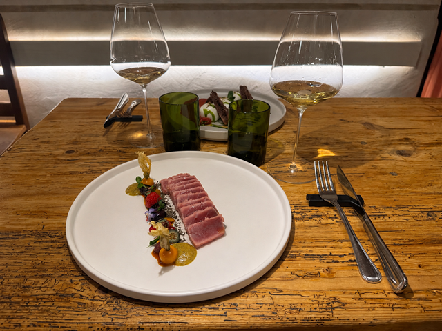Tataki di tonno Locandina Cappello